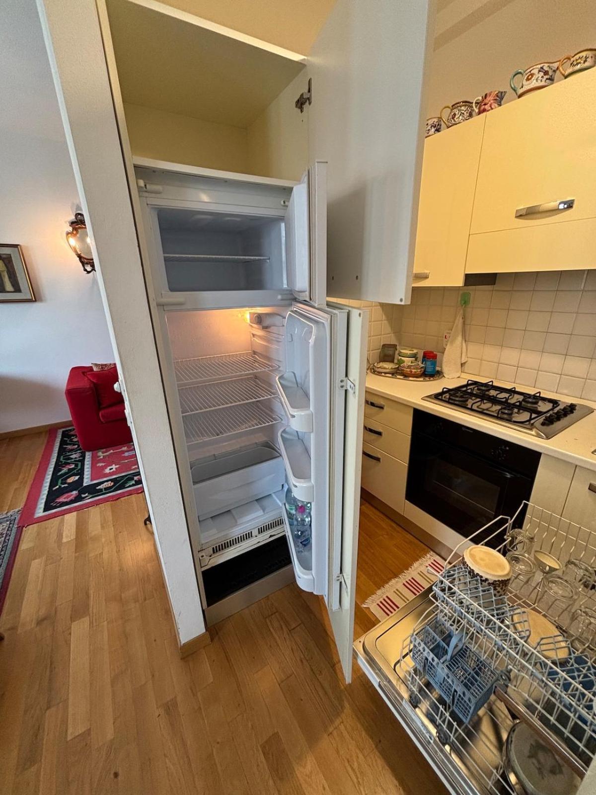 Beautiful New Apartment, Near Torre Di Pisa Exterior photo